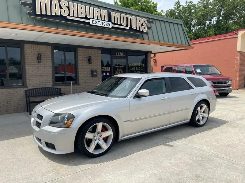 2006 Dodge Magnum SRT8 2nd Gen - Image 2 of 31