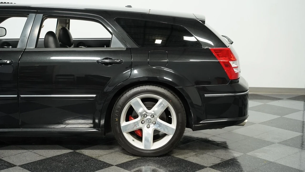 2006 Dodge Magnum SRT8 2nd Gen - Image 21 of 21