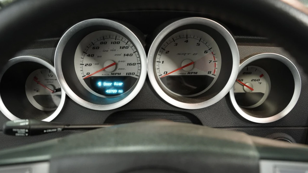 2006 Dodge Magnum SRT8 2nd Gen - Image 31 of 31