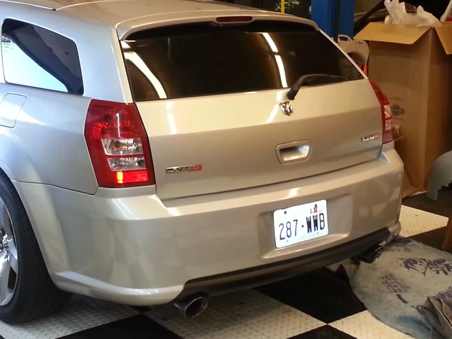 2006 Dodge Magnum SRT8 2nd Gen - Image 5 of 7