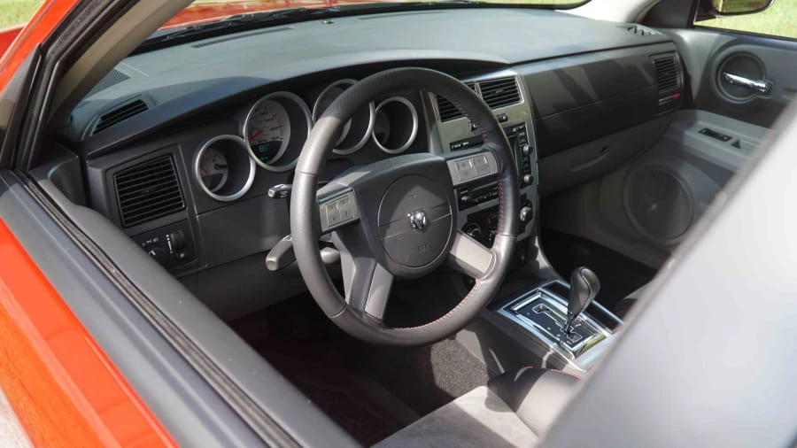 2006 Dodge Magnum SRT8 2nd Gen - Image 4 of 16