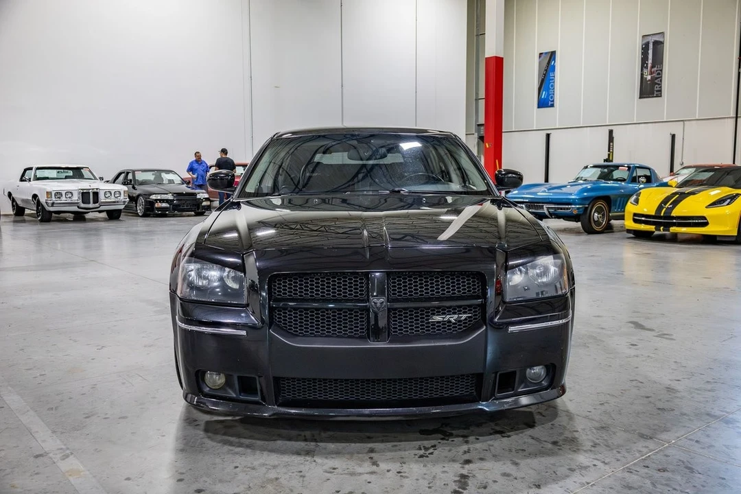 2006 Dodge Magnum SRT8 2nd Gen - Image 9 of 31