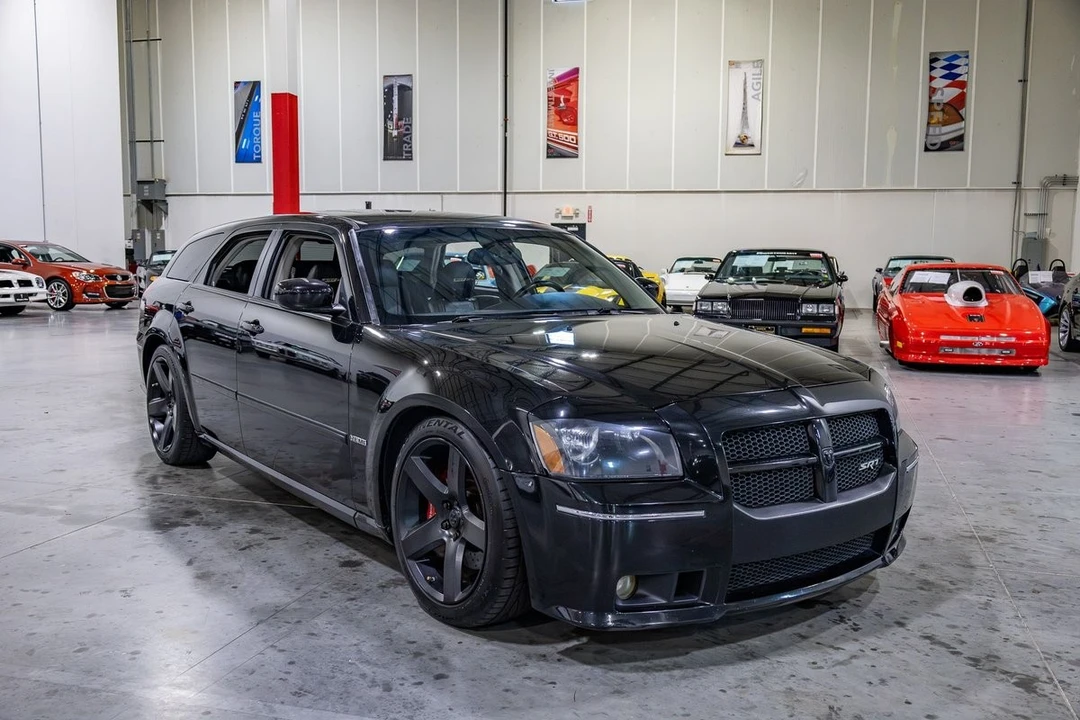 2006 Dodge Magnum SRT8 2nd Gen - Image 8 of 31