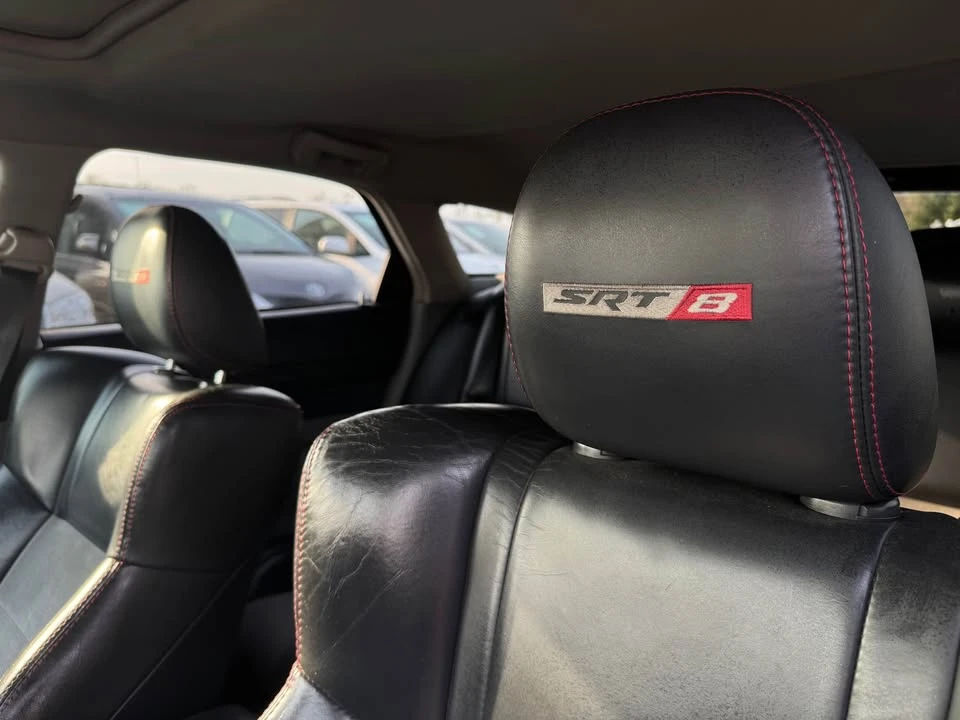 2006 Dodge Magnum SRT8 2nd Gen - Image 11 of 16