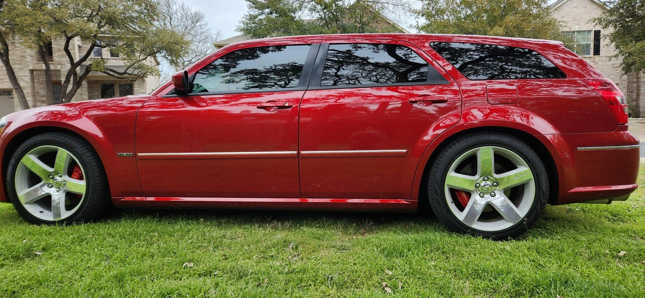 2006 Dodge Magnum SRT8 2nd Gen - Image 4 of 31