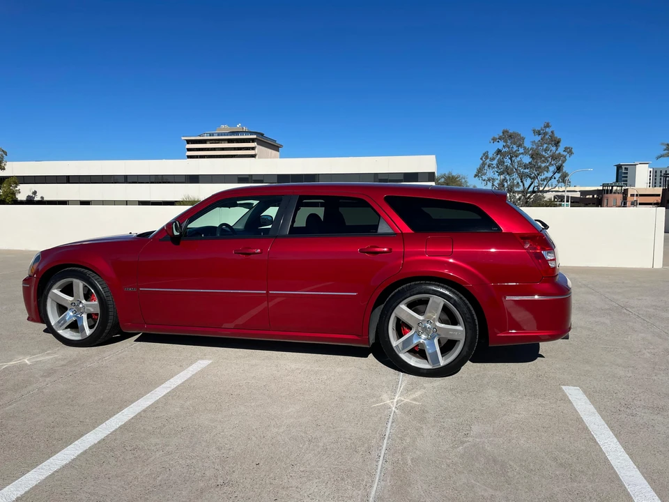 2006 Dodge Magnum SRT8 2nd Gen - Image 16 of 31