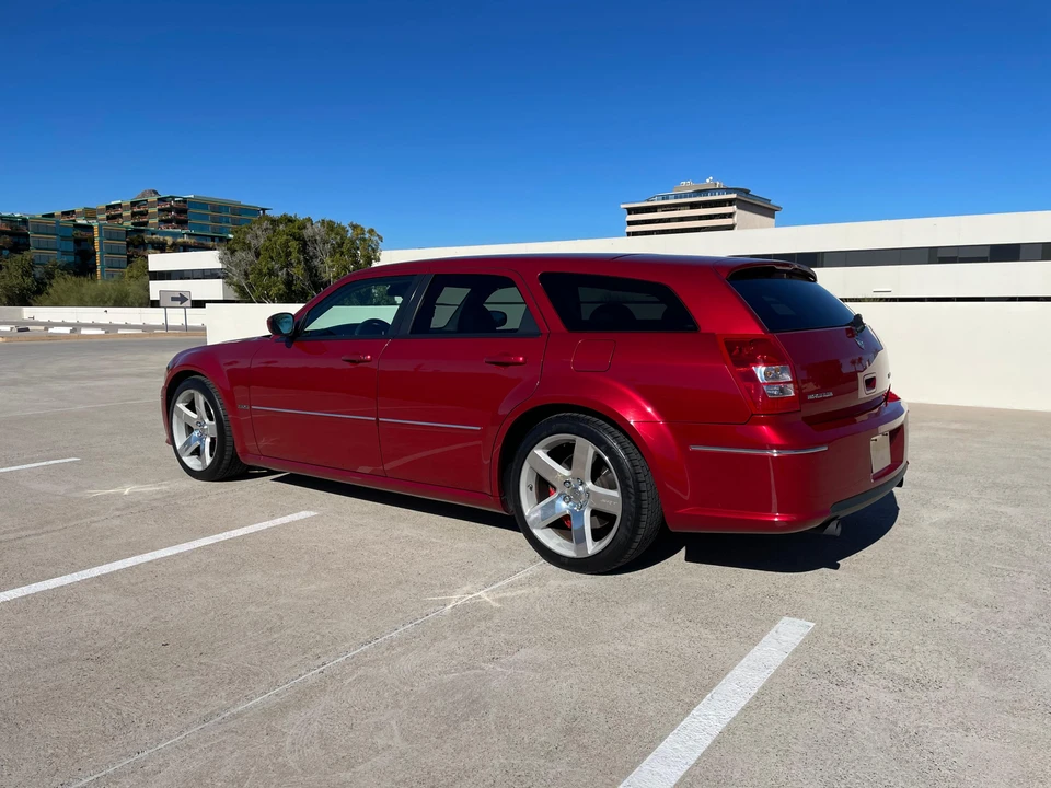 2006 Dodge Magnum SRT8 2nd Gen - Image 17 of 31