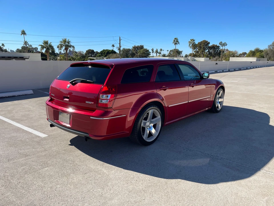 2006 Dodge Magnum SRT8 2nd Gen - Image 28 of 31