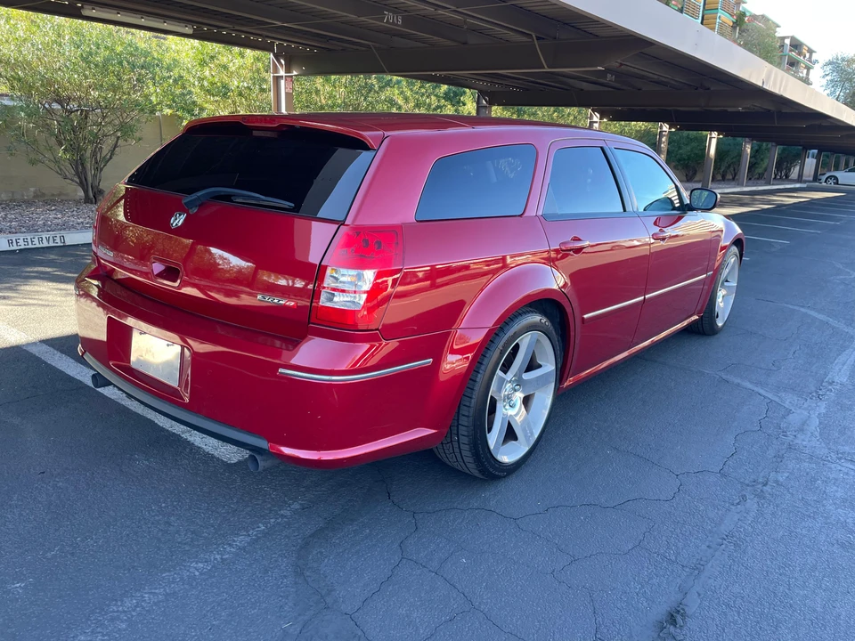 2006 Dodge Magnum SRT8 2nd Gen - Image 27 of 31