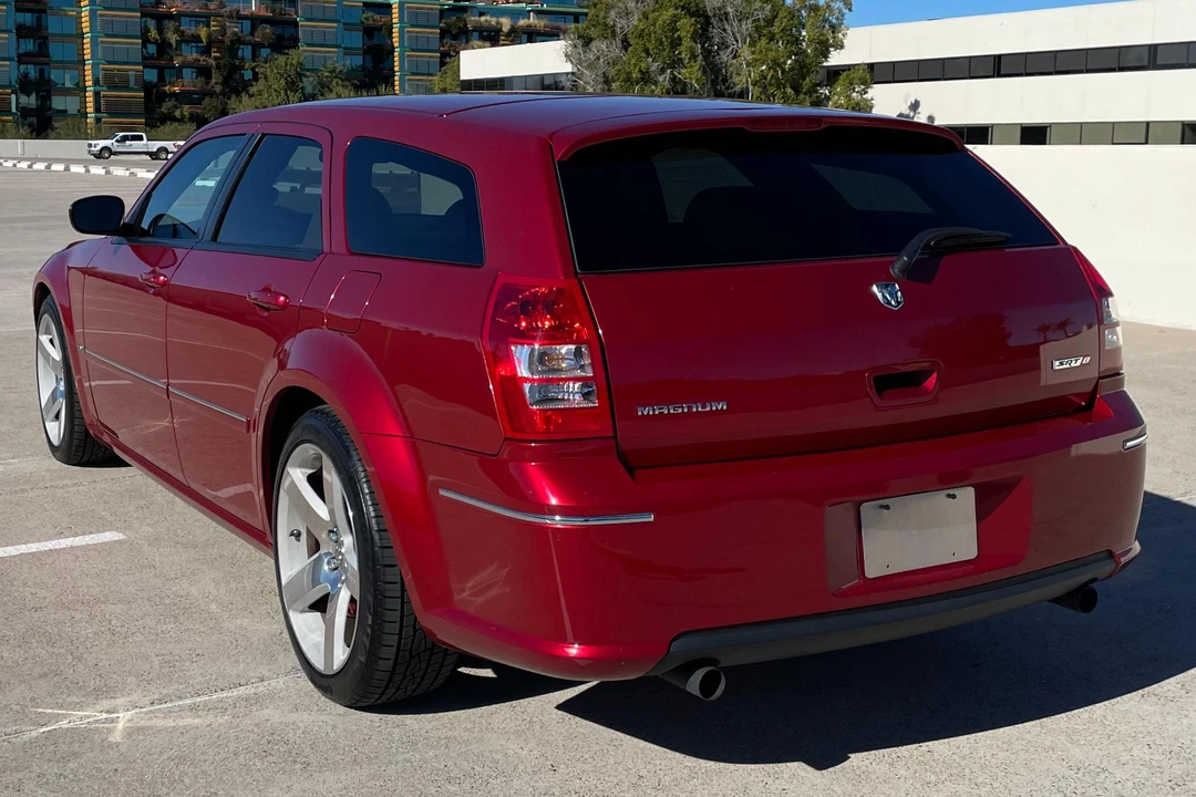 2006 Dodge Magnum SRT8 2nd Gen - Image 4 of 31