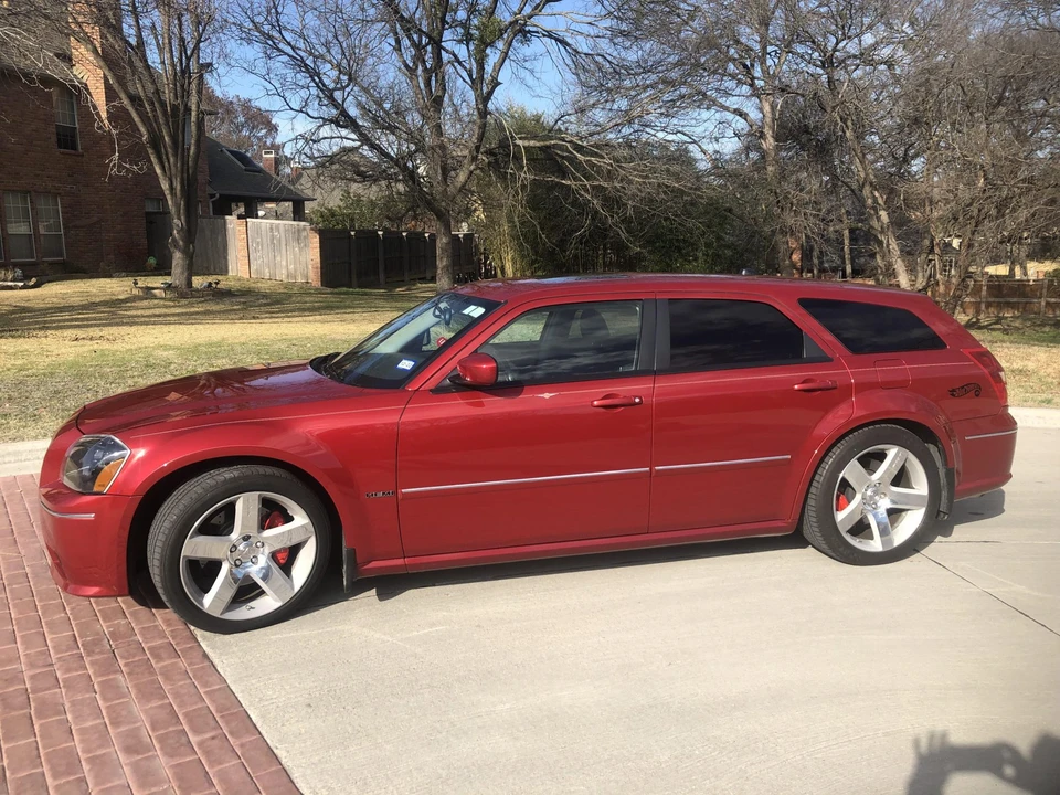 2006 Dodge Magnum SRT8 2nd Gen - Image 5 of 31