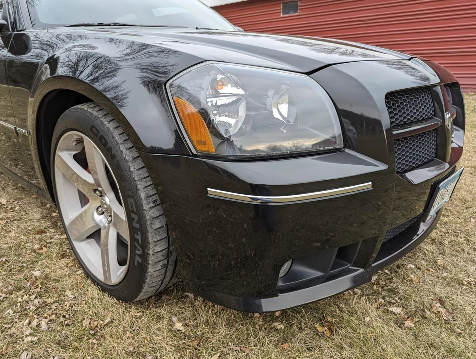 2006 Dodge Magnum SRT8 2nd Gen - Image 10 of 31