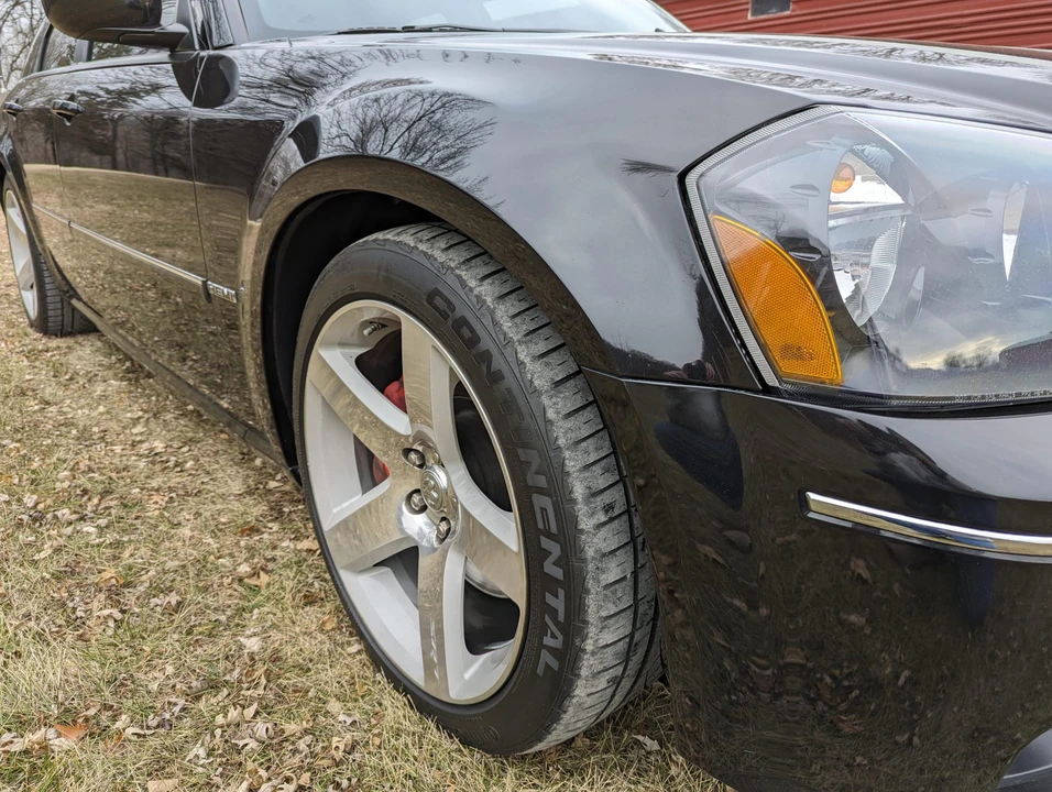 2006 Dodge Magnum SRT8 2nd Gen - Image 9 of 31