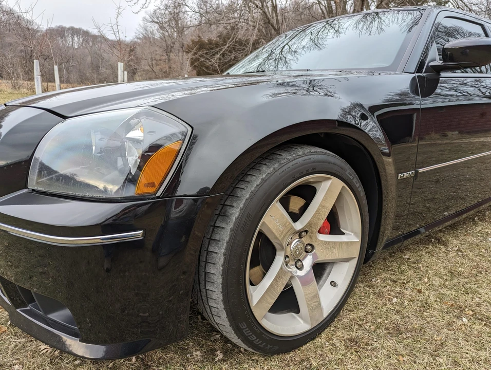 2006 Dodge Magnum SRT8 2nd Gen - Image 15 of 31