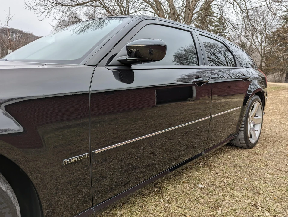 2006 Dodge Magnum SRT8 2nd Gen - Image 18 of 31