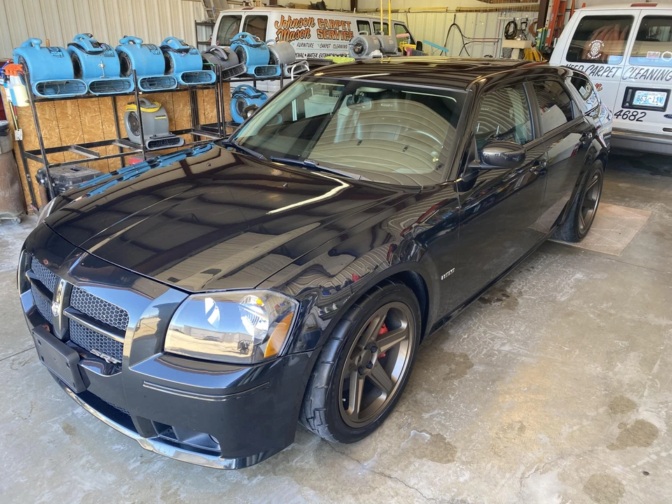 2006 Dodge Magnum SRT8 2nd Gen - Image 11 of 31
