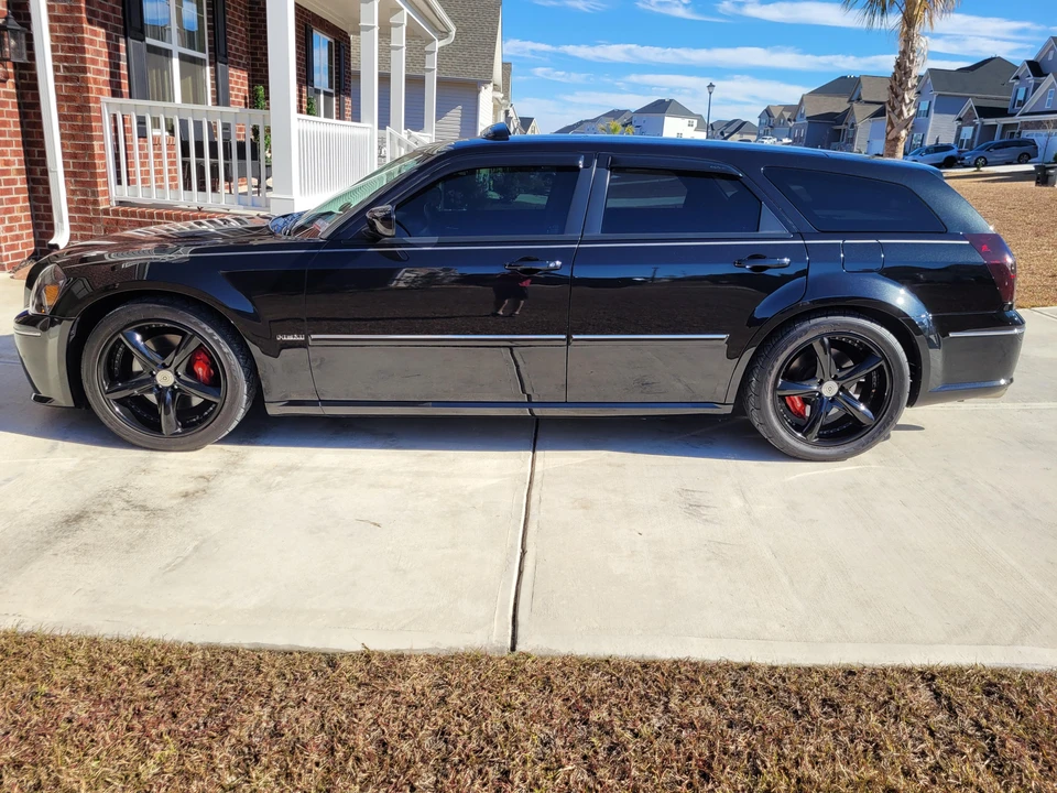 2006 Dodge Magnum SRT8 2nd Gen - Image 9 of 31