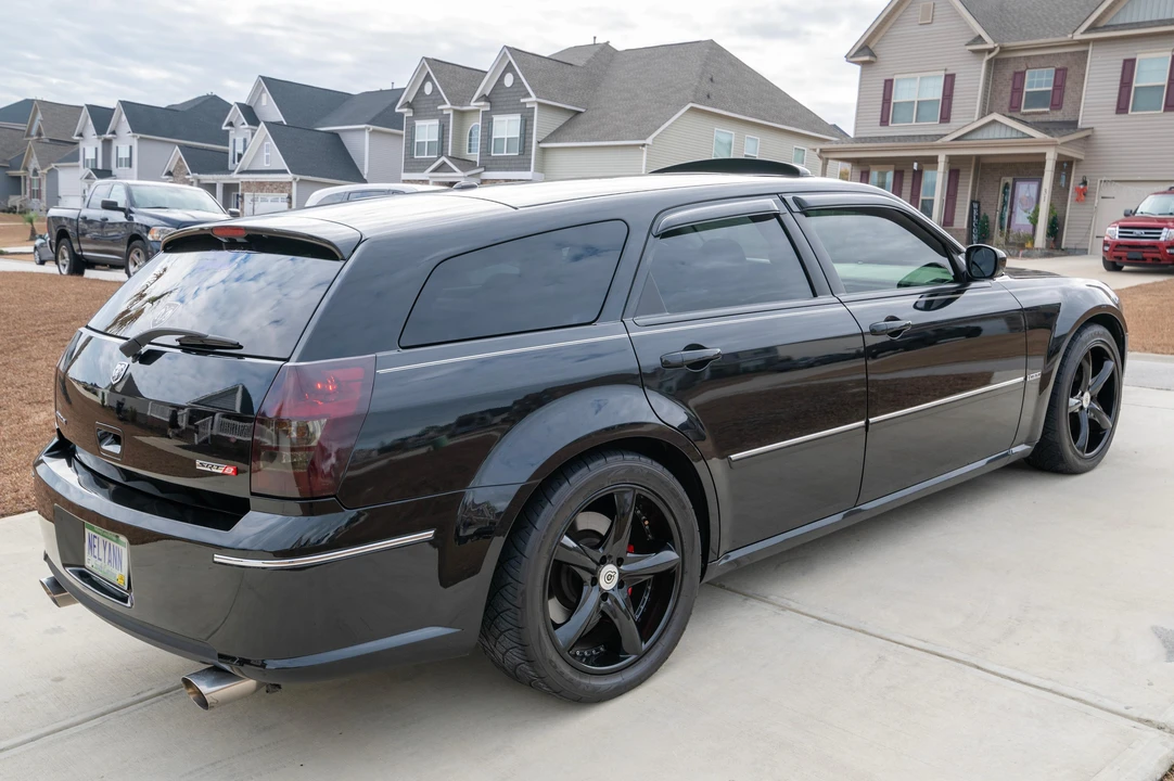 2006 Dodge Magnum SRT8 2nd Gen - Image 13 of 31