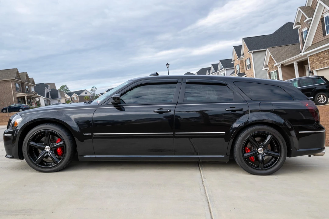 2006 Dodge Magnum SRT8 2nd Gen - Image 3 of 31