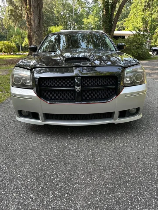 2006 Dodge Magnum SRT8 2nd Gen - Image 3 of 9