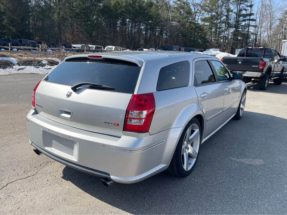 2006 Dodge Magnum SRT8 2nd Gen - Image 3 of 8