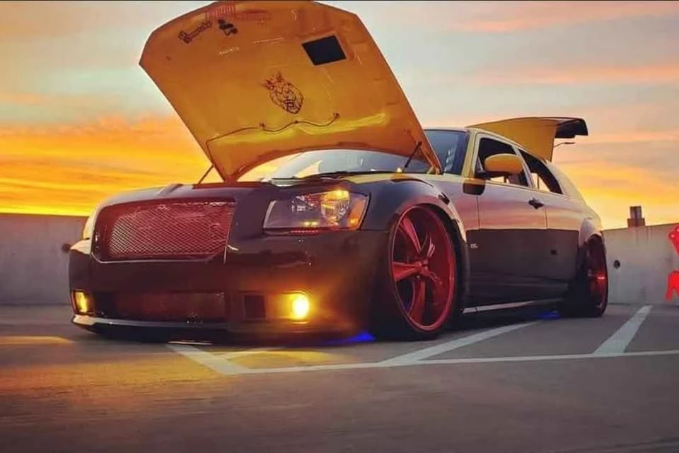 2006 Dodge Magnum SRT8 2nd Gen - Image 10 of 21