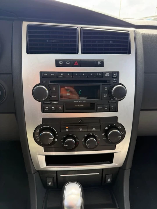 2006 Dodge Magnum SRT8 2nd Gen - Image 16 of 17
