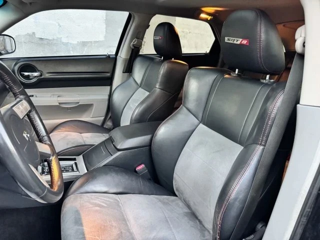 2006 Dodge Magnum SRT8 2nd Gen - Image 11 of 21