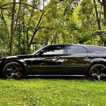 2006 Dodge Magnum SRT8 Sport Wagon 4D