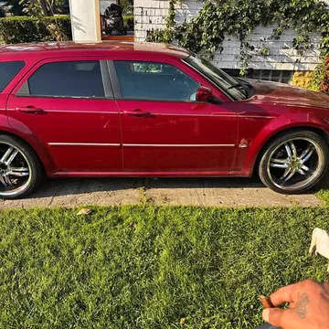 2006 Dodge Magnum SXT Sport Wagon 4D