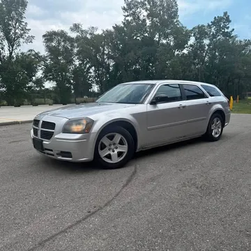 2006 Dodge Magnum SXT Sport Wagon 4D