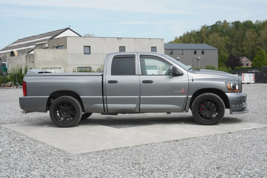 2006 Dodge Viper - Image 3 of 31