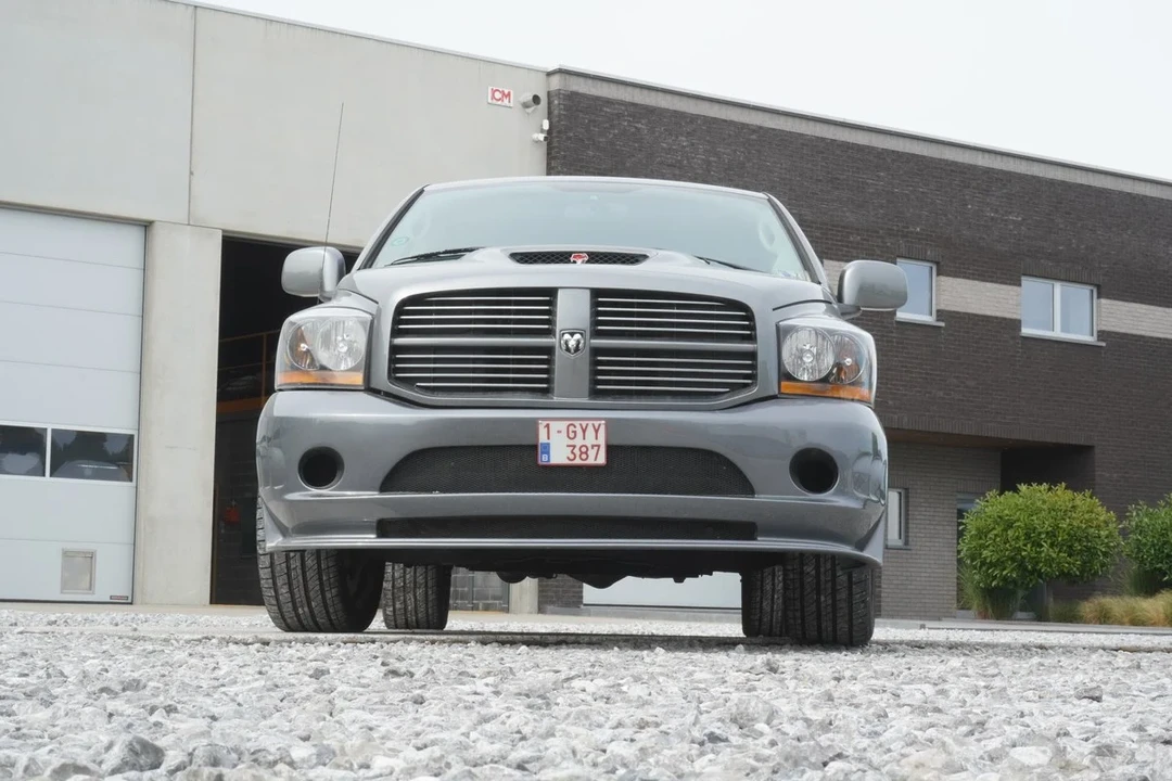 2006 Dodge Viper - Image 11 of 31