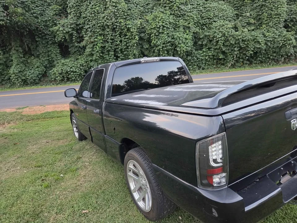 2006 Dodge Ram SRT-10 3rd Gen - Image 2 of 8