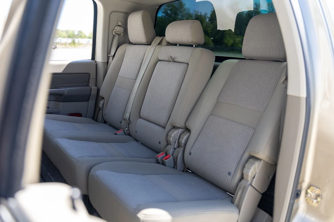 2006 Ram Heavy Duty - Image 22 of 31