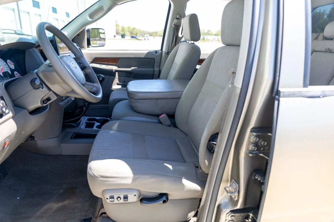 2006 Ram Heavy Duty - Image 19 of 31