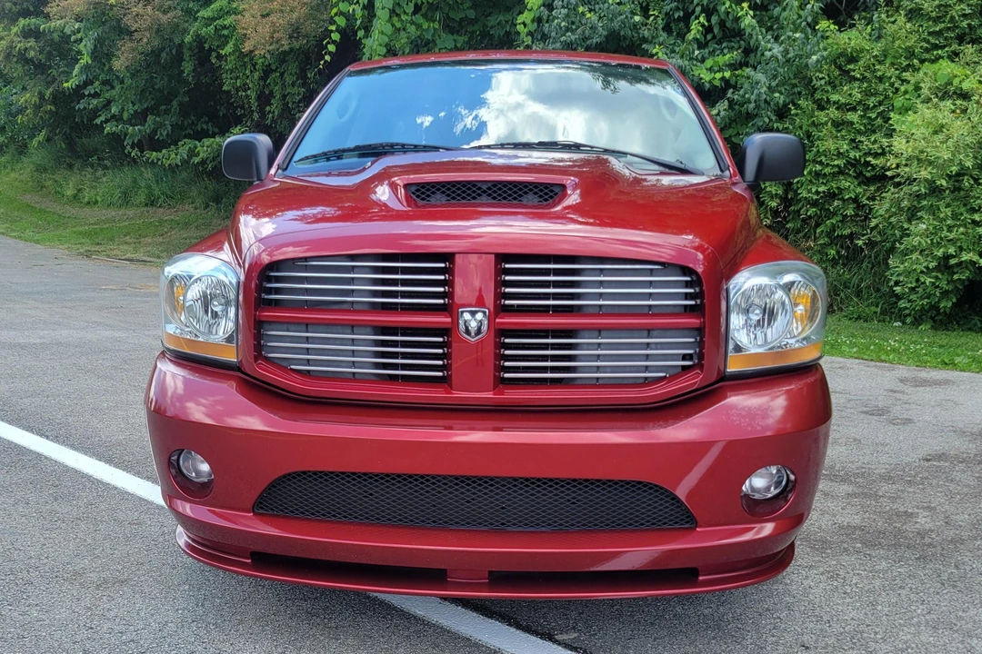 2006 Dodge Ram SRT-10 3rd Gen - Image 2 of 31