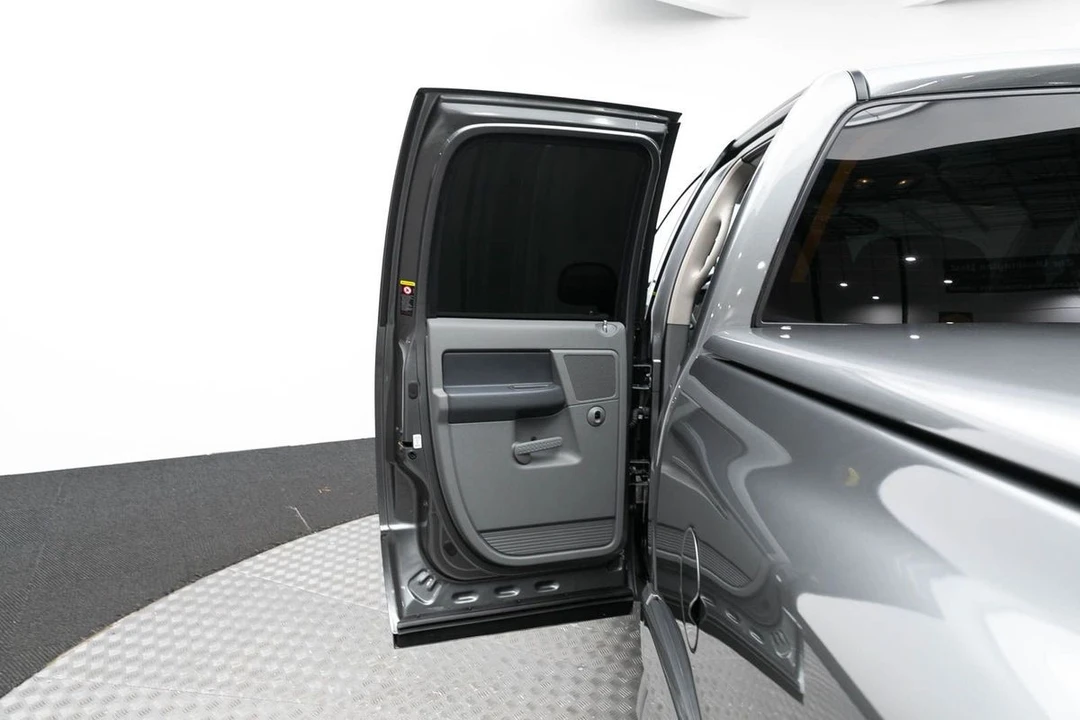 2006 Dodge Ram SRT-10 3rd Gen - Image 12 of 31