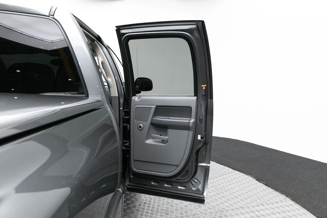 2006 Dodge Ram SRT-10 3rd Gen - Image 13 of 31
