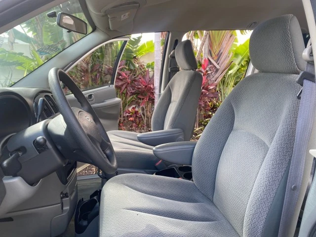 2006 Dodge Caravan - Image 11 of 21