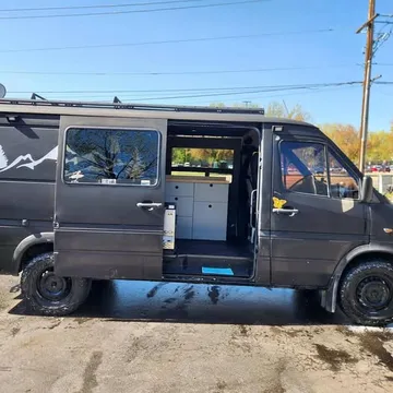 2006 Dodge Sprinter 2500 Cargo High Ceiling 140" W.B. Van 3D