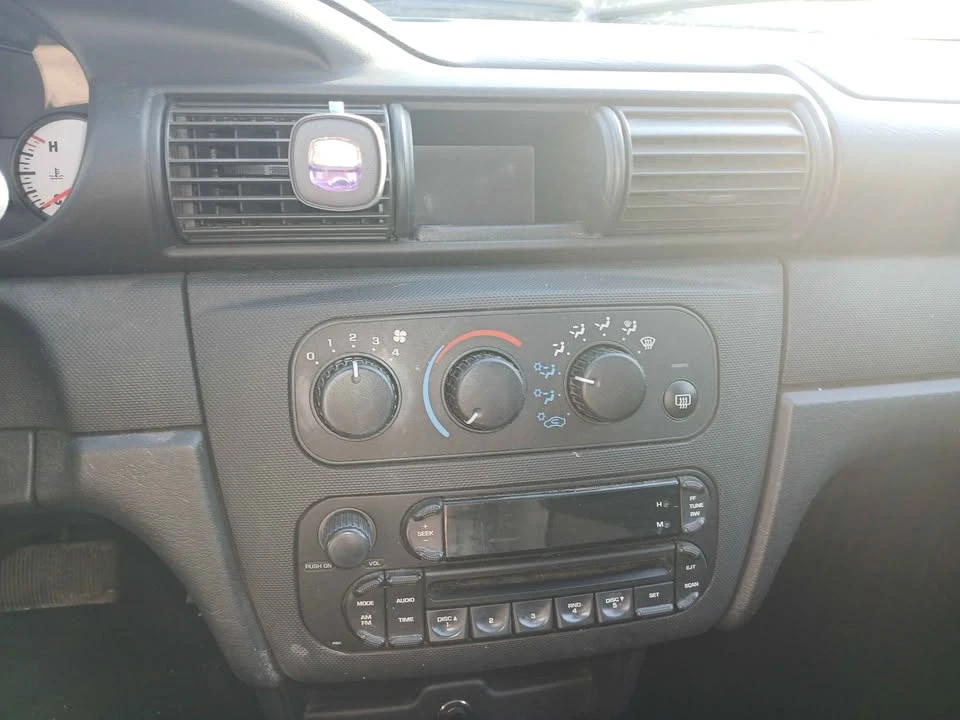 2006 Dodge Stratus - Image 8 of 10