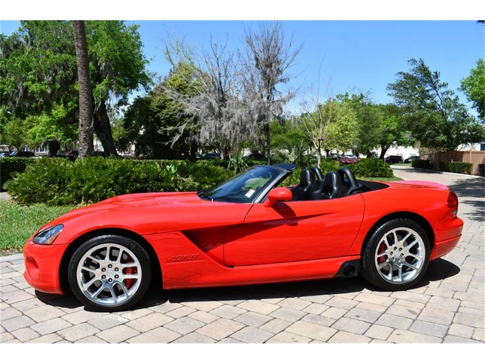 2006 Dodge Viper 3rd Gen - Image 2 of 23