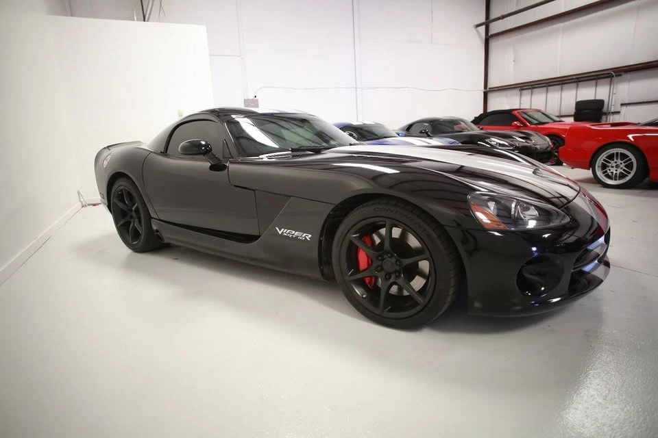 2006 Dodge Viper 3rd Gen - Image 8 of 19