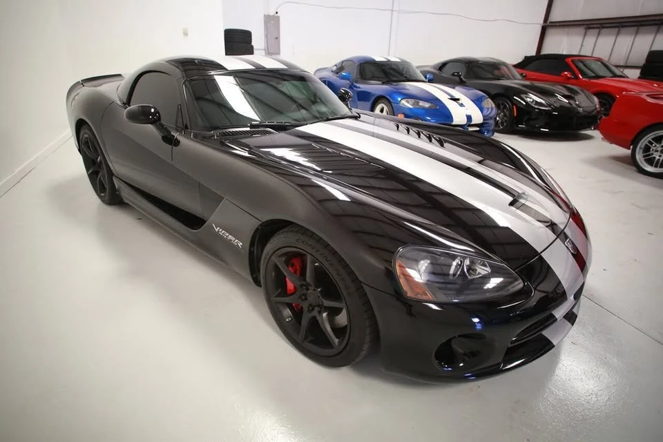 2006 Dodge Viper 3rd Gen - Image 9 of 19