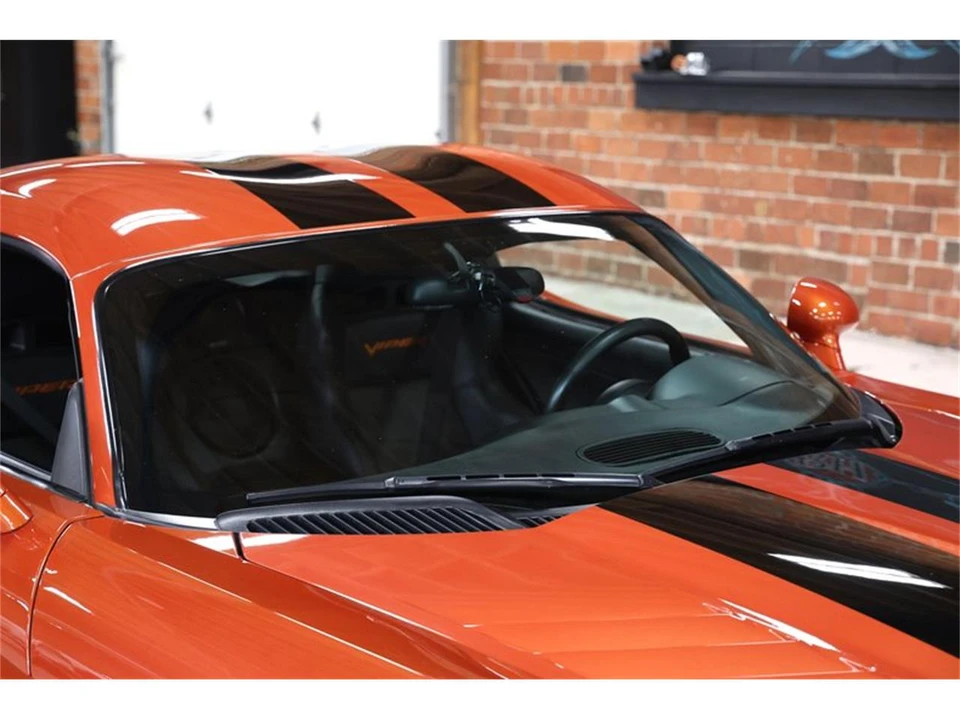 2006 Dodge Viper 3rd Gen - Image 11 of 31