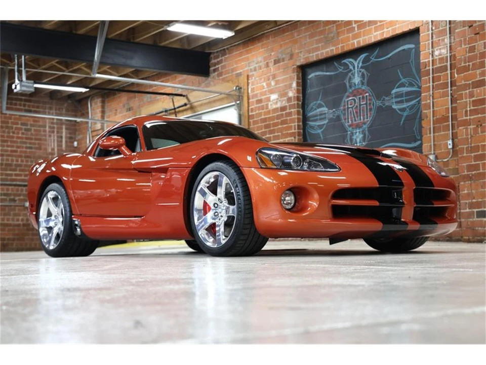 2006 Dodge Viper 3rd Gen - Image 4 of 31