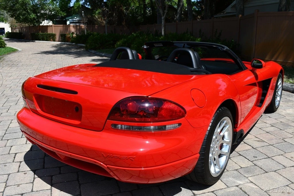 2006 Dodge Viper 3rd Gen - Image 9 of 21
