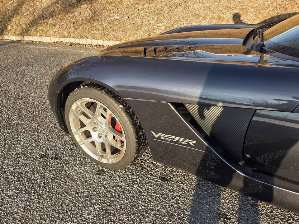 2006 Dodge Viper 3rd Gen - Image 4 of 31