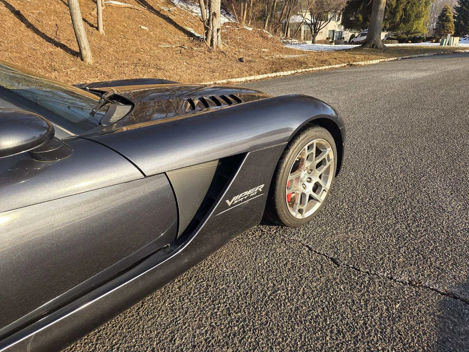 2006 Dodge Viper 3rd Gen - Image 10 of 31